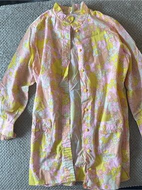 Vintage Daisy Floral Pink and Yellow Button-Up Shirt
